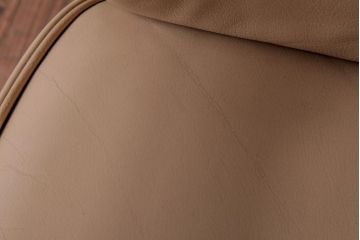 中古　富士ファニチア(FUJI FUNITURE)　キャスター付き　個性的なフレームが目を引くオリジナル座面のダイニングチェア(アームチェア)(3)