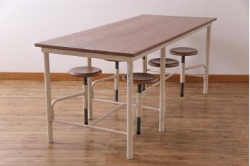 ラフジュ工房オリジナル アンティークペイントが魅力的な6脚格納スツール付きテーブル(ダイニングテーブル、作業台)(2)