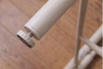 ラフジュ工房オリジナル アンティークペイントが魅力的な6脚格納スツール付きテーブル(ダイニングテーブル、作業台)(2)