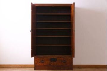 中古　ビンテージ岩谷堂　薄型　上質な和の空間づくりにおすすめなリメイク収納棚(戸棚、キャビネット、本棚、書棚、ブックケース、下駄箱)