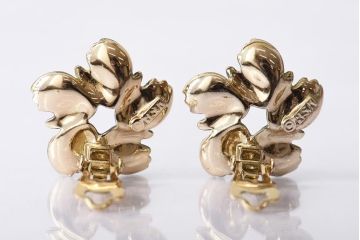 アンティーク雑貨　アメリカビンテージ　BSK　個性的なデザインが目を引くイヤリング(アクセサリー)