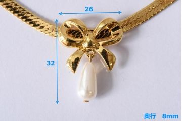 アンティーク雑貨　MONET(モネ)　愛らしいリボンとティアドロップパールのチョーカー(ネックレス、アクセサリー)