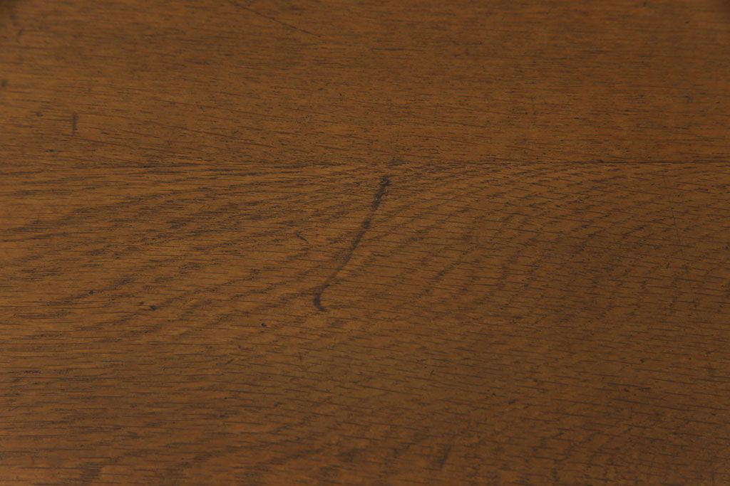 レトロ家具　昭和レトロ　大振り　古いナラ材の風合いが味のある片袖机(ワークデスク、在宅ワーク、在宅用、作業台)