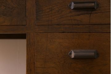 レトロ家具　昭和レトロ　大振り　古いナラ材の風合いが味のある片袖机(ワークデスク、在宅ワーク、在宅用、作業台)