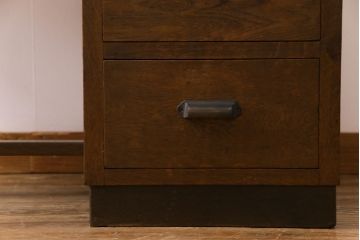 レトロ家具　昭和レトロ　大振り　古いナラ材の風合いが味のある片袖机(ワークデスク、在宅ワーク、在宅用、作業台)