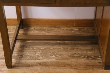 レトロ家具　昭和レトロ　大振り　古いナラ材の風合いが味のある片袖机(ワークデスク、在宅ワーク、在宅用、作業台)