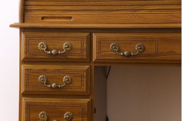 中古　Riverside　Furniture社　アンティーク風のクラシカルデザインが魅力のロールトップデスク(ワークデスク、在宅ワーク、在宅用、両袖机)