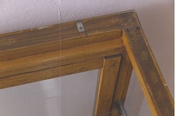 レトロ家具　昭和レトロ　ナラ材　懐かしさを感じる木味が魅力のガラスケース(ショーケース、飾り棚、陳列棚)