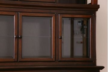 中古美品　カリン材　高級品　上品な雰囲気漂う飾り棚(収納棚、花梨材)(定価約120万円)(R-031832)