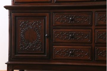 中古美品　カリン材　高級品　上品な雰囲気漂う飾り棚(収納棚、花梨材)(定価約120万円)(R-031832)