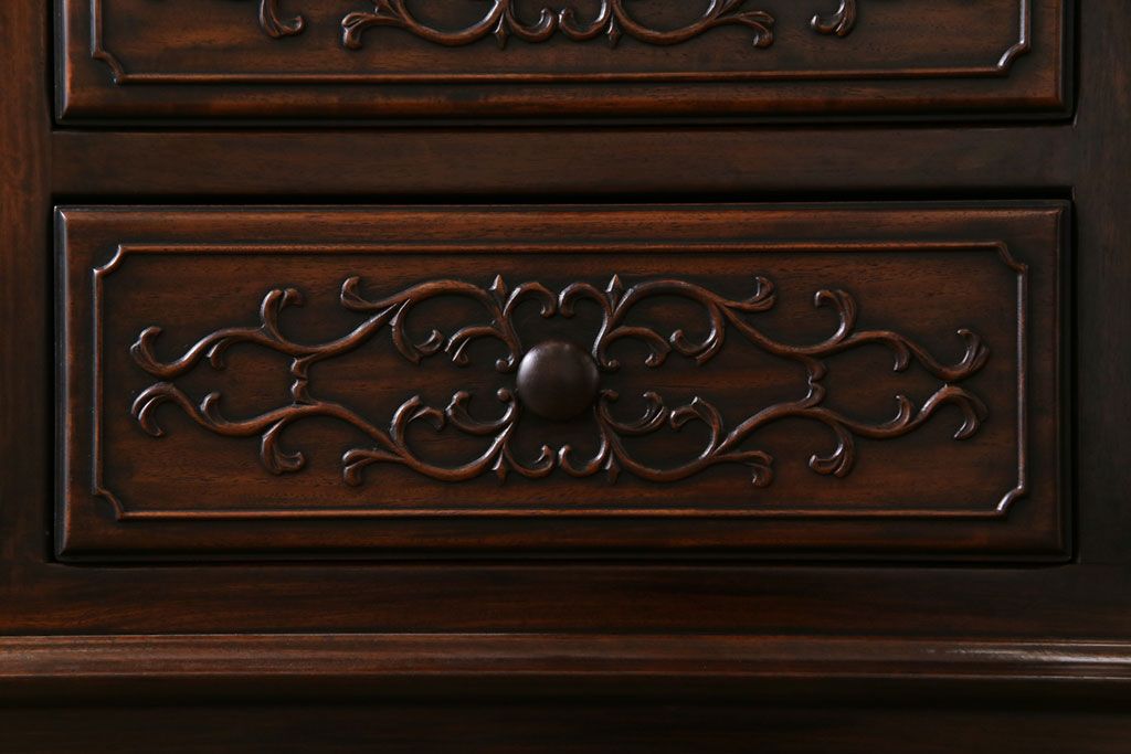 中古美品　カリン材　高級品　上品な雰囲気漂う飾り棚(収納棚、花梨材)(定価約120万円)(R-031832)