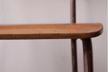 ヴィンテージ家具　イギリスビンテージ　素朴で懐かしさのあるスクールチェア(ワークチェア)(3)
