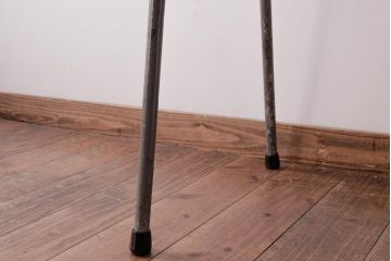 ヴィンテージ家具　イギリスビンテージ　素朴で懐かしさのあるスクールチェア(ワークチェア)