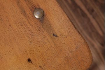 ヴィンテージ家具　イギリスビンテージ　シンプルな作りが取り入れやすいスクールチェア(ワークチェア)(2)