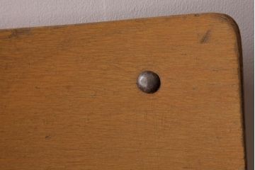 ヴィンテージ家具　イギリスビンテージ　シンプルな作りが取り入れやすいスクールチェア(ワークチェア)(3)