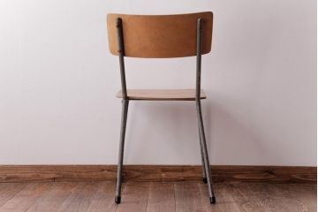 ヴィンテージ家具　イギリスビンテージ　シンプルな作りが取り入れやすいスクールチェア(ワークチェア)(3)