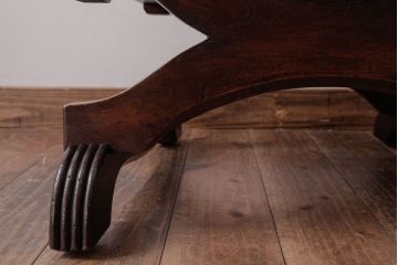 ヴィンテージ家具　フランスビンテージ　レザーが格好いいアームチェア(1人掛けソファ、椅子)