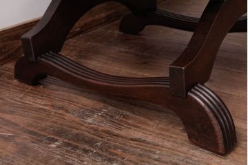 ヴィンテージ家具　フランスビンテージ　レザーが格好いいアームチェア(1人掛けソファ、椅子)