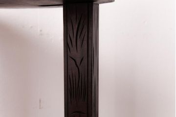 アンティーク雑貨　ビンテージ　伝統工芸　軽井沢彫り　牡丹　伝統の技が光るサイドテーブル(花台、飾り台)