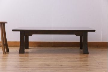 中古　北海道民芸家具　深みのある質感と作りの良さが魅力のローテーブル(座卓、リビングテーブル)(1)