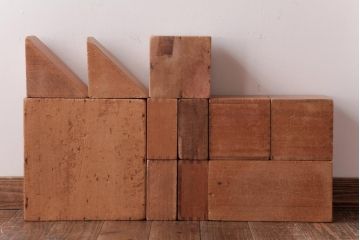 アンティーク雑貨　昭和レトロ　大きな積み木セット【マルチ/11ヶ組】(飾り台、花台、ディスプレイ雑貨)