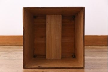 アンティーク雑貨　和製アンティーク　品のある和の風情が感じられる行灯(照明、スタンド)