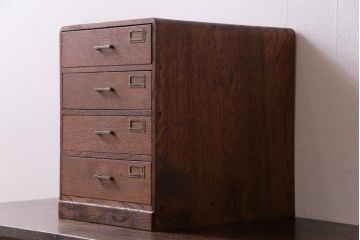 レトロ家具　昭和中期　レトロな佇まいが味わい深い小引き出し(小物収納)