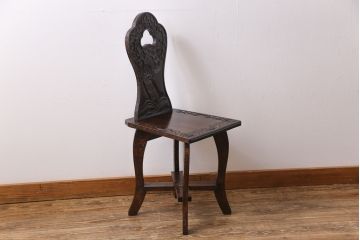 中古　伝統工芸　華やかさが際立つ軽井沢彫りのダイニングチェア(2)