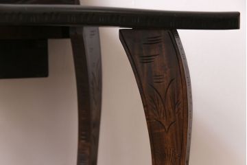 中古　伝統工芸　華やかさが際立つ軽井沢彫りのダイニングチェア(2)