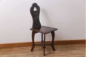 中古　伝統工芸　華やかさが際立つ軽井沢彫りのダイニングチェア(3)