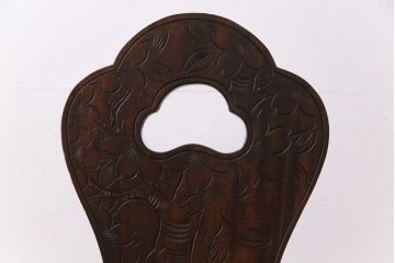 中古　伝統工芸　軽井沢彫り 華やかさが際立つダイニングチェア(2)