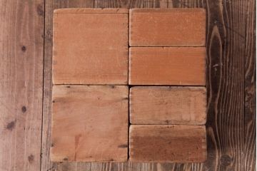 アンティーク雑貨　昭和レトロ　大きな積み木セット【四角形/10ヶ組】(飾り台、花台、ディスプレイ雑貨)