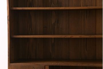 アンティーク家具　和製アンティーク　杉無垢材　素朴な木味が魅力的なオープンラック(飾り棚、本棚)