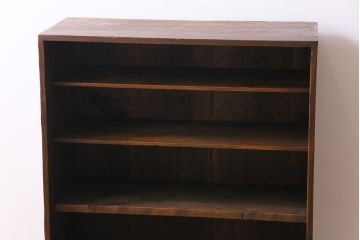レトロ家具　和製アンティーク　レトロな空間づくりに活躍する味わい深い趣の戸棚(飾り棚、キャビネット)