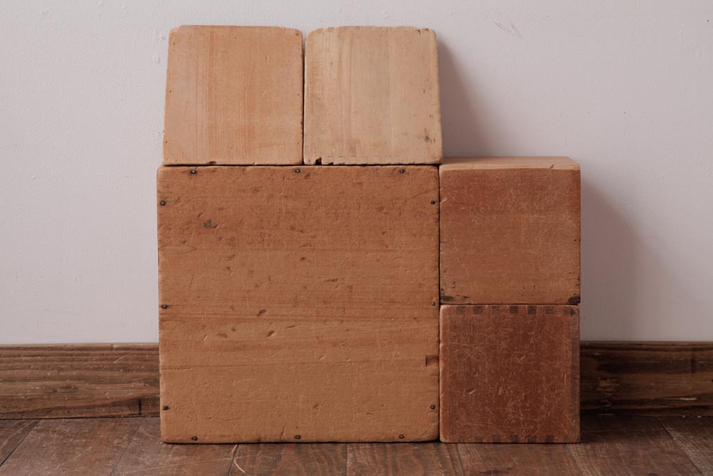 アンティーク雑貨　昭和レトロ　大きな積み木セット【マルチ/11ヶ組】(飾り台、花台、ディスプレイ雑貨)(1)