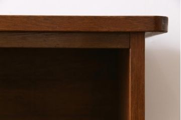 レトロ家具　昭和中期　レトロシックな雰囲気漂うローボード(収納棚、飾り棚)