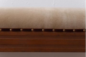 アンティーク家具　和製アンティーク　栓材　大正ロマンの雰囲気溢れるクッションベンチ(長椅子)