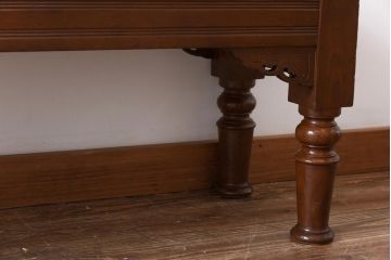 アンティーク家具　和製アンティーク　栓材　大正ロマンの雰囲気溢れるクッションベンチ(長椅子)