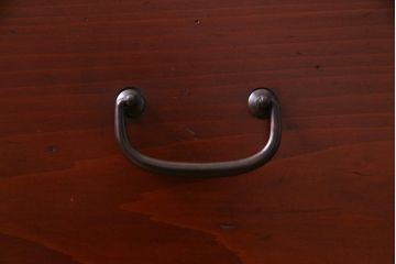 アンティーク家具　昭和初期　ヒノキ材　脚付リメイク　情緒あふれる箪笥リビングボード(チェスト、衣装箪笥)