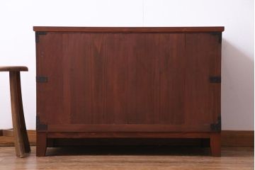 アンティーク家具　昭和初期　ヒノキ材　脚付リメイク　情緒あふれる箪笥リビングボード(チェスト、衣装箪笥)