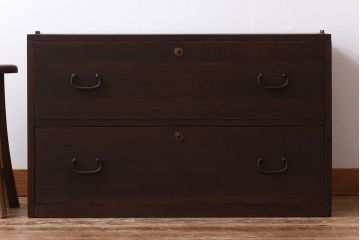 レトロ家具　昭和中期　桐材　レトロで素朴な箪笥ローチェスト(衣装箪笥、引き出し、桐箪笥、桐たんす)(1)