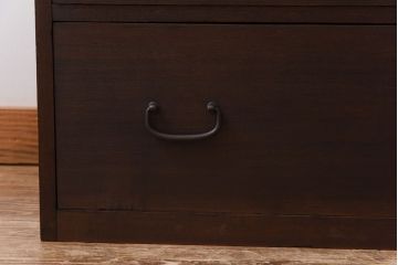 レトロ家具　昭和中期　桐材　レトロで素朴な箪笥ローチェスト(衣装箪笥、引き出し、桐箪笥、桐たんす)(1)