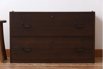 レトロ家具　昭和中期　桐材　レトロで素朴な箪笥ローチェスト(衣装箪笥、引き出し、桐箪笥、桐たんす)(2)
