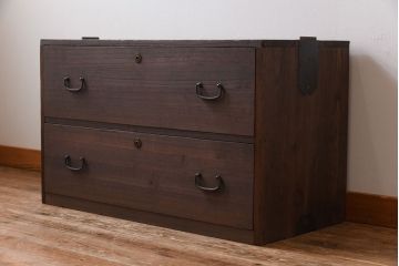 レトロ家具　昭和中期　桐材　レトロで素朴な箪笥ローチェスト(衣装箪笥、引き出し、桐箪笥、桐たんす)(2)
