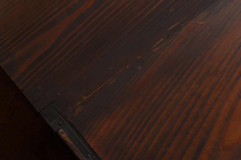 レトロ家具　昭和中期　桐材　レトロで素朴な箪笥ローチェスト(衣装箪笥、引き出し、桐箪笥、桐たんす)(2)