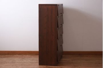 アンティーク家具　リメイク品　前面松材　古材の風合いが味わい深いパタパタ扉のキャビネット(戸棚、下駄箱、収納棚)(1)