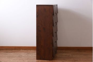 アンティーク家具　リメイク品　前面松材　古材の風合いが味わい深いパタパタ扉のキャビネット(戸棚、下駄箱、収納棚)(2)