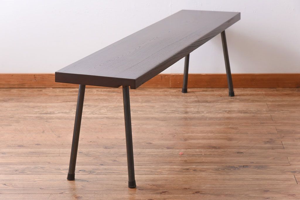 和製アンティーク　リメイク　ケヤキ材一枚板　味のある座面が魅力の鉄脚ベンチ(板座チェア、椅子)