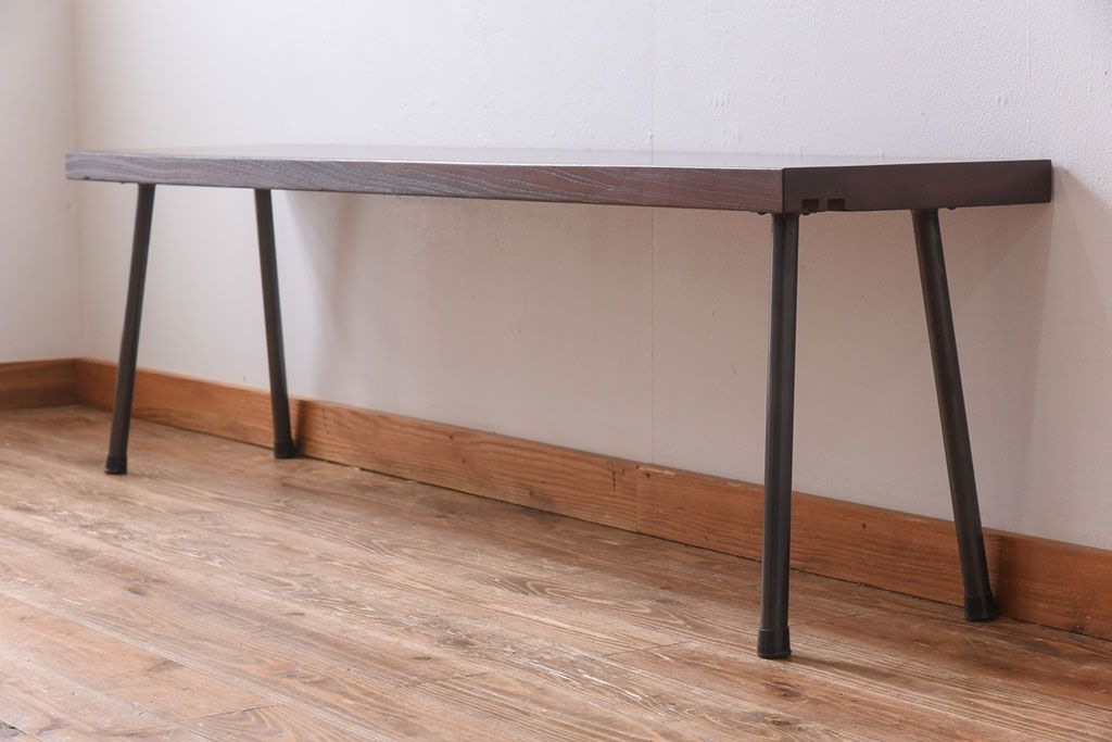 和製アンティーク　リメイク　ケヤキ材一枚板　味のある座面が魅力の鉄脚ベンチ(板座チェア、椅子)