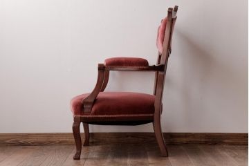 アンティーク家具　フランスアンティーク　マホガニー材　チッペンデール様式　優雅な佇まいのアームチェア(1人掛けソファ)